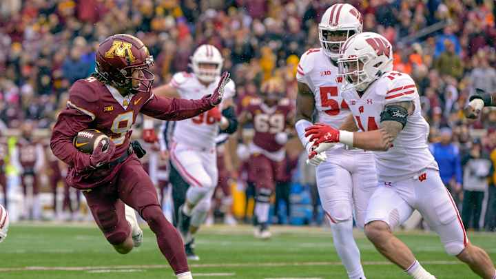 Daniel Jackson plays part of Gophers recruiter: 'I think I do a great job'