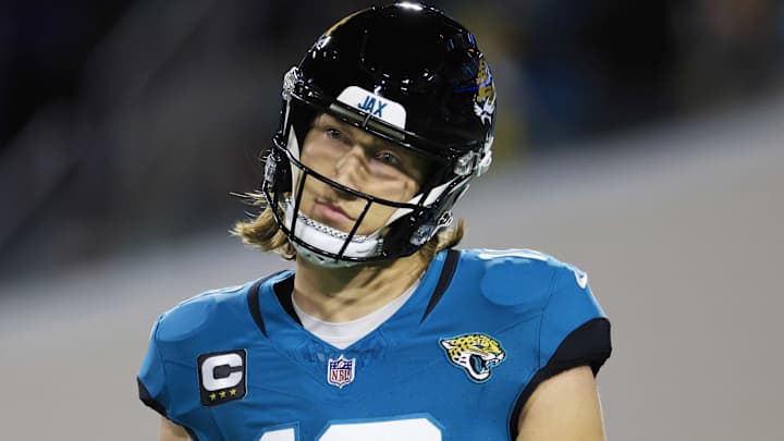 Trevor Lawrence Enters Concussion Protocol, Status in Doubt vs. Buccaneers in Week 16