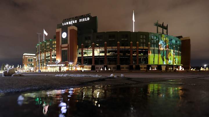 NFL Fans Can’t Believe Low Asking Price for House Across Street From Lambeau Field NFL Fans Can’t Believe Low Asking Price for House Across Street From Lambeau Field