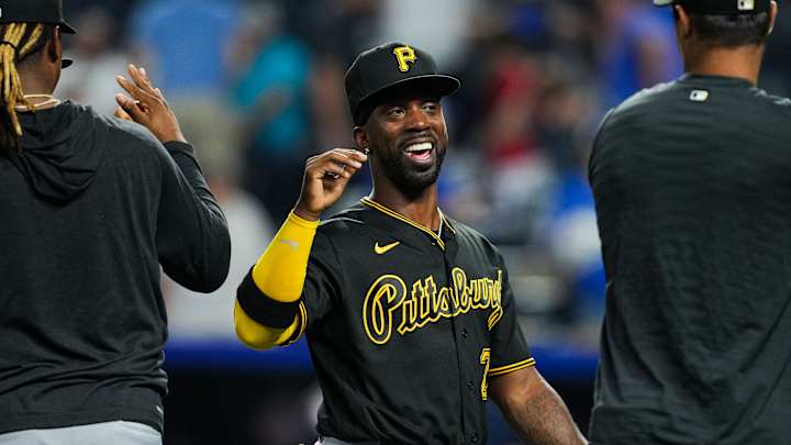 Former Phillies Outfielder Re-Signs With Pirates To End His Career