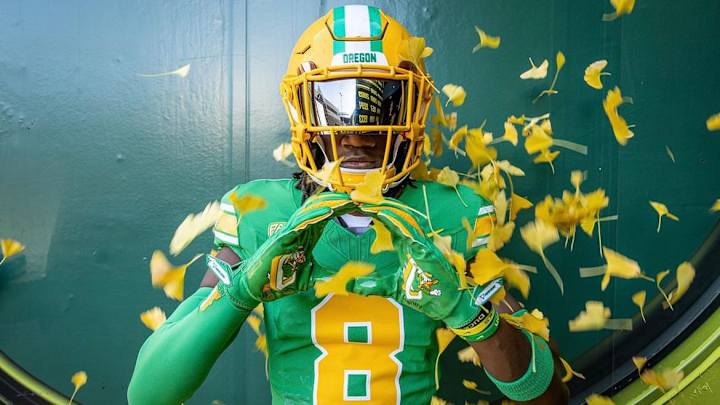 Oregon Holds off Push From Arizona and USC, Signs WR Dillon Gresham Oregon Holds off Push From Arizona and USC, Signs WR Dillon Gresham