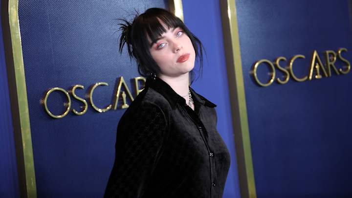 Jake Peavy Was Blown Away By Billie Eilish Wearing His White Sox Jersey on ‘SNL’