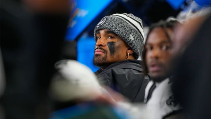 NFL Hands Eagles’ Jalen Hurts Rare QB Fine for Horse-Collar Tackle