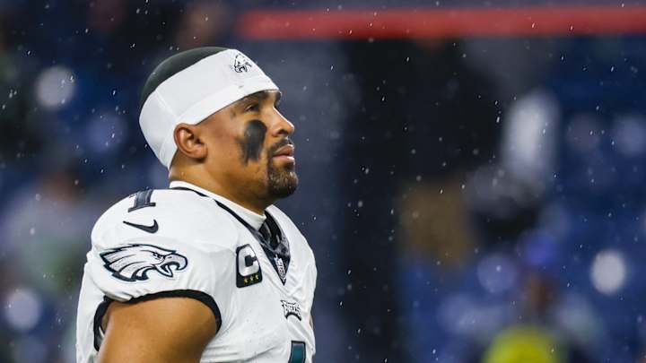 Eagles QB Jalen Hurts Misses Out on Pro Bowl: What Went Wrong?