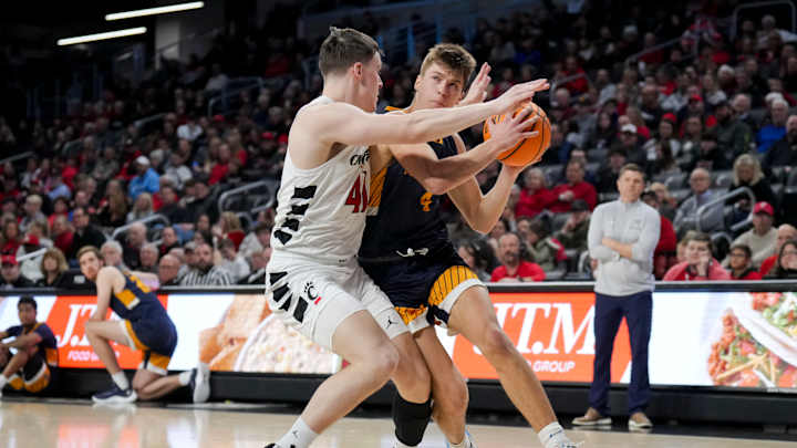 Simas Lukošius Finding a Rhythm After Injuries Disrupt Opening Part of Season: 'Starting to Feel Much Better to be Out There'