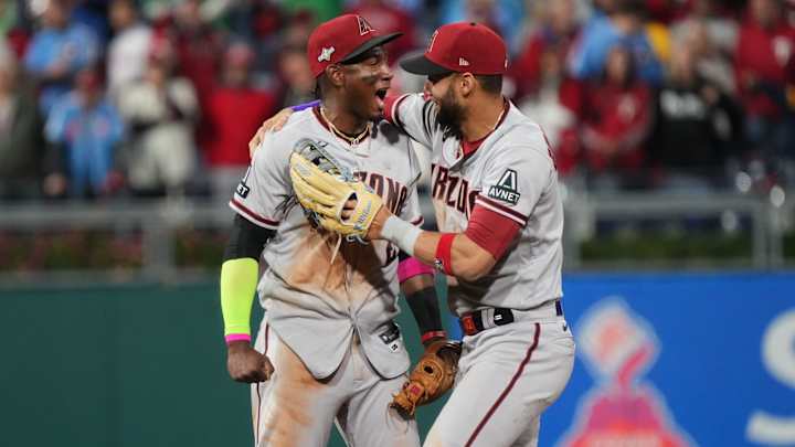 Bonds Forged in Arizona Motivated Gurriel's Return to D-backs Bonds Forged in Arizona Motivated Gurriel's Return to D-backs