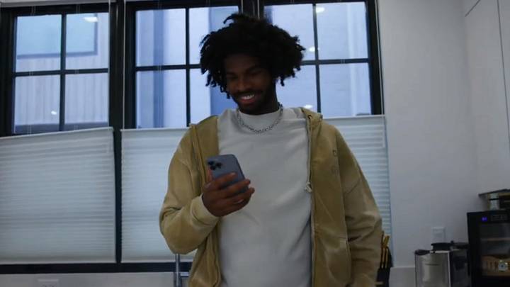 Shedeur Sanders tells Jordan Seaton "We could shine together" Shedeur Sanders tells Jordan Seaton "We could shine together"