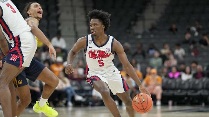 LIVE UPDATES: Ole Miss Rebels Host Florida Gators In Home SEC Opener
