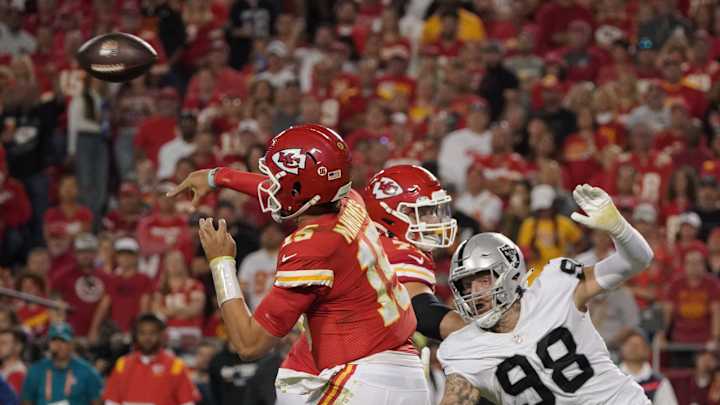 Maxx Crosby vs Patrick Mahomes Has Become a Rivalry
