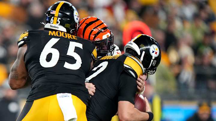 Look: Trey Hendrickson Shatters Bengals Single-Season Sack Record, Enters Franchise Top-10 List