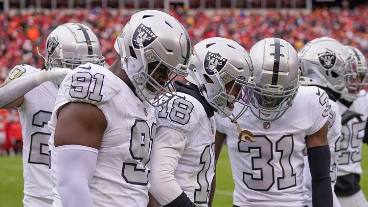 Raiders Defense Put the Team On Its Shoulders Again