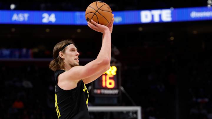 Report: Celtics ‘Monitoring’ Potential Trade for Jazz C Kelly Olynyk