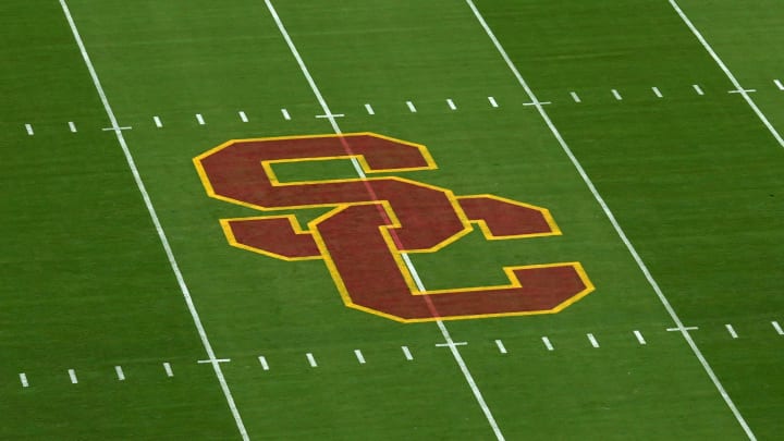 USC Football: Trojans Sign Division Three Transfer Out of Tufts University USC Football: Trojans Sign Division Three Transfer Out of Tufts University