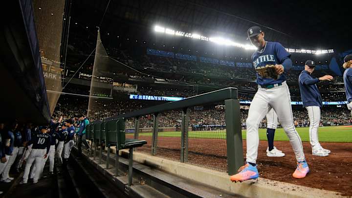 Seattle Mariners Superstar Got His Mom an Awesome Gift For Christmas