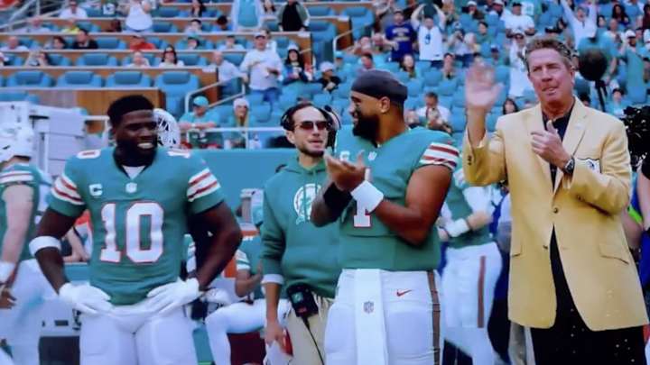 Mics Caught Mike McDaniel Yelling Comical NSFW Message at Dan Marino During Special Sideline Moment Mics Caught Mike McDaniel Yelling Comical NSFW Message at Dan Marino During Special Sideline Moment