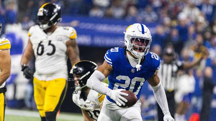 Colts' Nick Cross to Start in Place of Injured Julian Blackmon