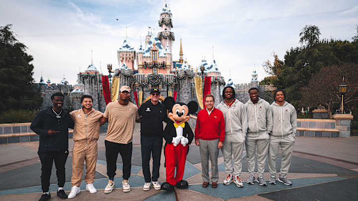 Postcard: Alabama Football Visits Disneyland During Rose Bowl Week