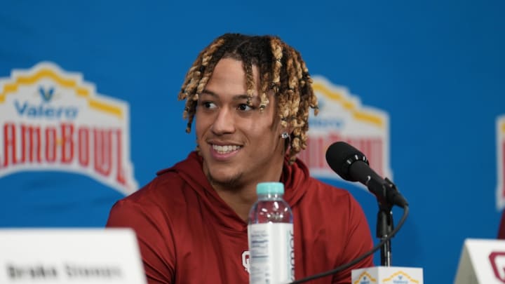 Oklahoma DB Billy Bowman Roasts Texas QB Arch Manning — and ESPN Softball Rankings Oklahoma DB Billy Bowman Roasts Texas QB Arch Manning — and ESPN Softball Rankings