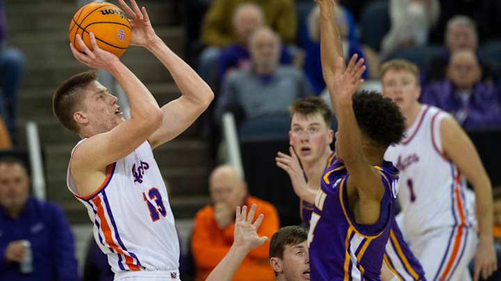 Cincinnati Basketball Players to Watch: Evansville Edition