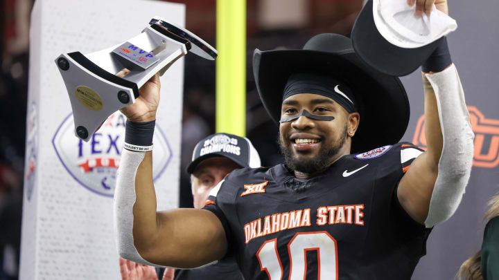 Oklahoma State WR Sets Texas Bowl Receiving Yards Record Against Texas A&M Oklahoma State WR Sets Texas Bowl Receiving Yards Record Against Texas A&M
