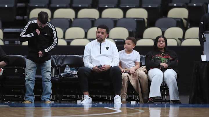 Jeff Capel Visits With Local Blue-Chip Pitt Recruits