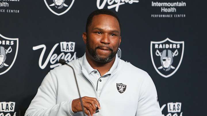 Kelly is Ready to Lead the Raiders Back to Being Champions