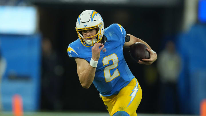 Chargers News: Easton Stick Reveals What Bolts Are Fighting For to End the Season
