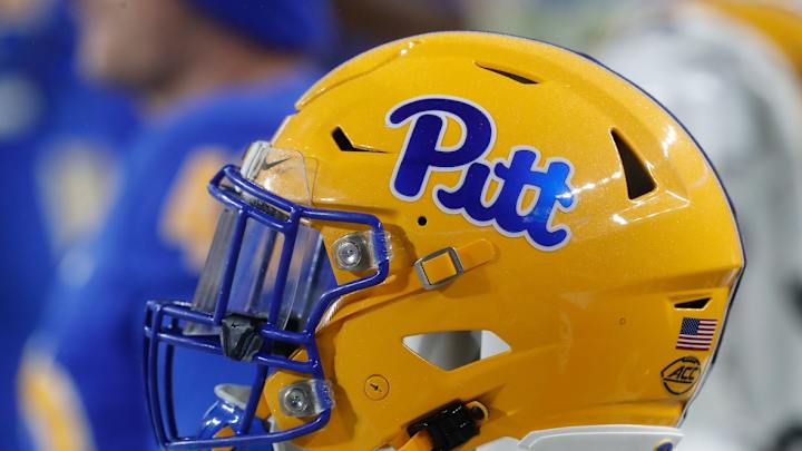 Pitt OL Target Picks ACC Rival