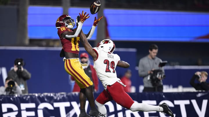 USC Football: Trojans Join Growing List of Schools to Offer Oregon State Transfer Silas Bolden