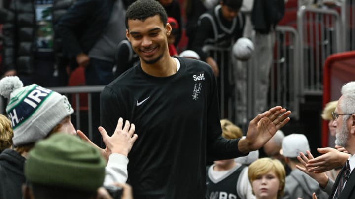 Victor Wembanyama Shows Epic Sense of Humor With Savage Description of Las Vegas