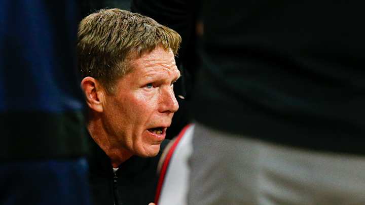 Gonzaga coach Mark Few one win away from 700 career victories: 'We've really got to come out with a win now'