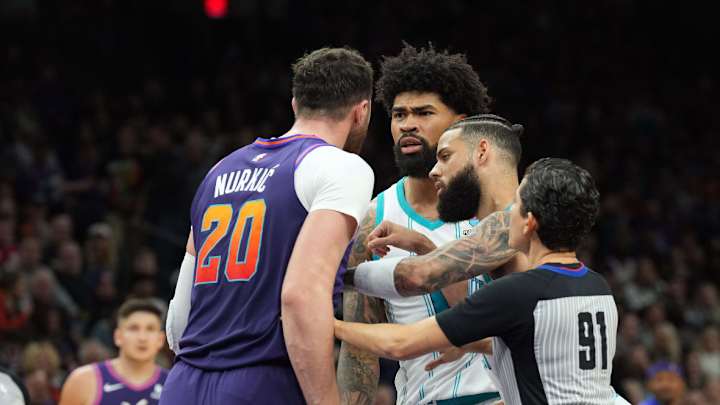 Suns Surge Past Hornets in Friday Night Win