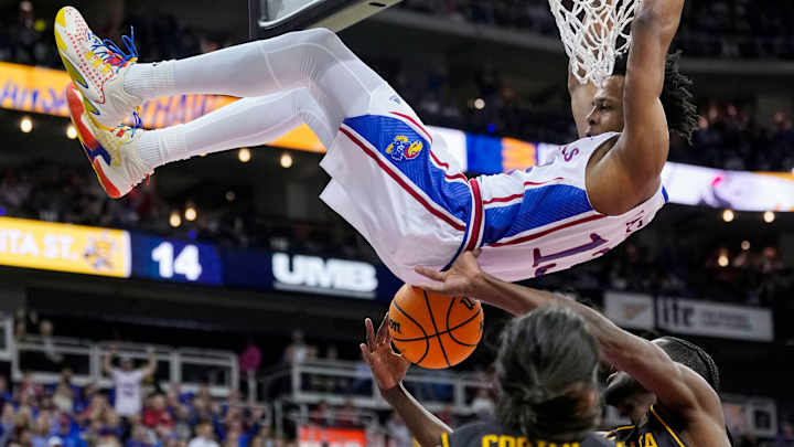 Hawking Points: KU Cruises Into 2024 With Dominant Win Over Wichita State