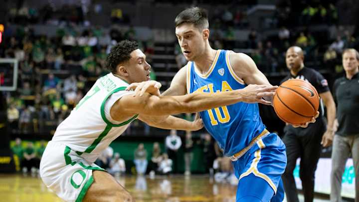 UCLA Basketball: Bruins Drop Close Game on Road to Oregon