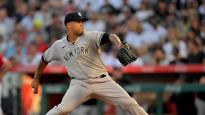 Cincinnati Reds Sign Intriguing Right-Hander to Help Boost Starting Rotation Cincinnati Reds Sign Intriguing Right-Hander to Help Boost Starting Rotation