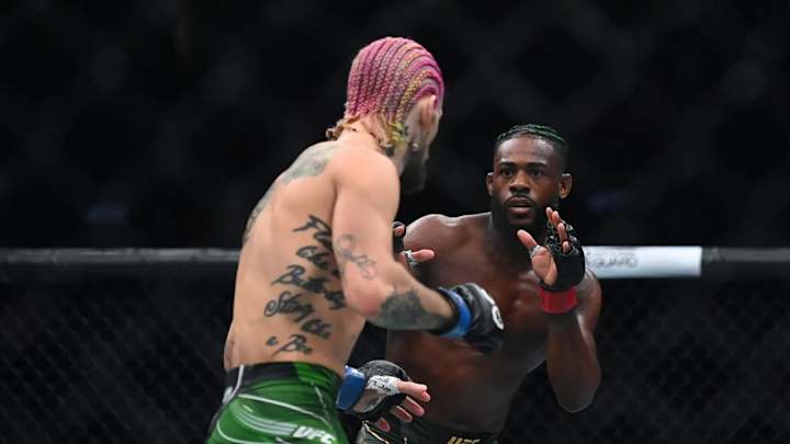 Aljamain Sterling Returns to Competition in Grappling Bout Aljamain Sterling Returns to Competition in Grappling Bout