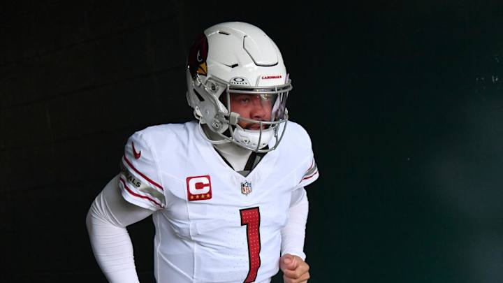 Kyler Murray Falls to Bottom Half of QB Rankings