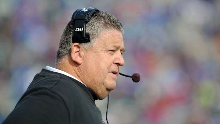 Charlie Weis Sr. Criticizes Penn State's James Franklin Following Peach Bowl Loss to Ole Miss Charlie Weis Sr. Criticizes Penn State's James Franklin Following Peach Bowl Loss to Ole Miss