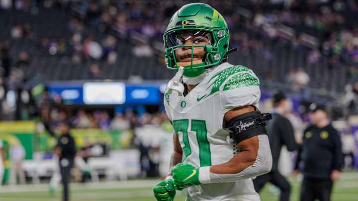 Oregon Football Cornerback Cole Martin Enters the Transfer Portal