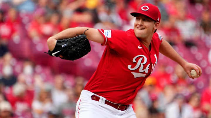 Analyzing Cincinnati Reds' Options for the Starting Rotation Analyzing Cincinnati Reds' Options for the Starting Rotation