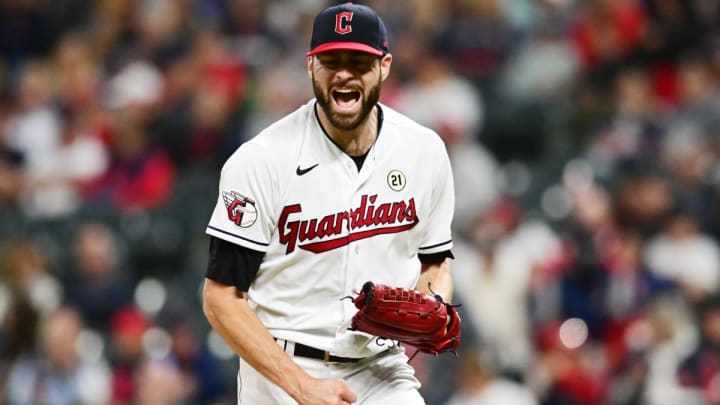 Red Sox's Lucas Giolito Contract Has Chance To Climb To $57 Million Over Three Years Red Sox's Lucas Giolito Contract Has Chance To Climb To $57 Million Over Three Years