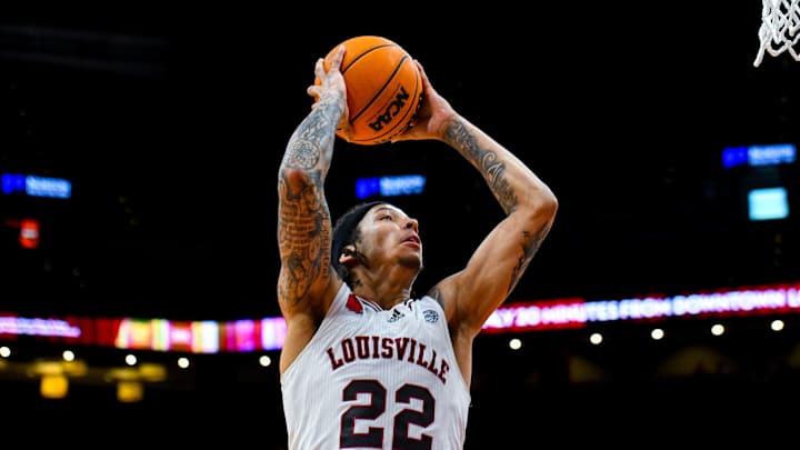 Shorthanded Louisville Blown Out by Hinson, Pitt Shorthanded Louisville Blown Out by Hinson, Pitt