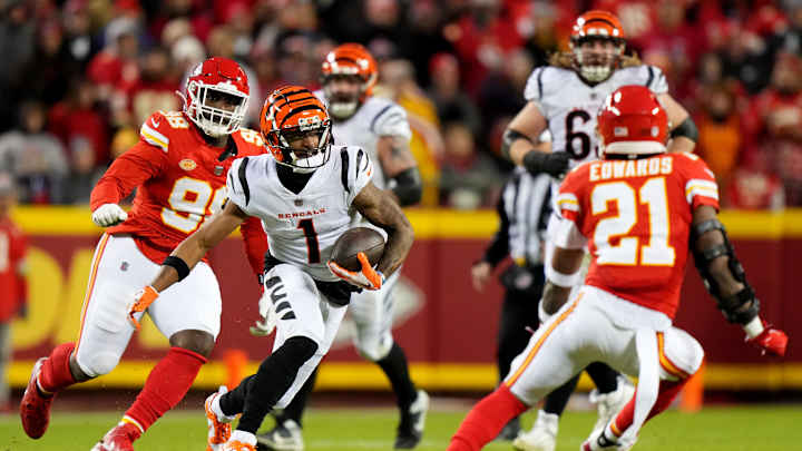 Ja'Marr Chase Dives Into How Much a 100-Catch Season Means to Him: 'Something I Want to Achieve'