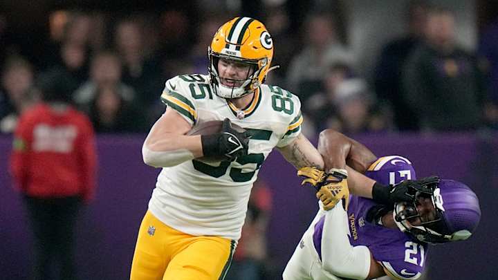 Packers TE Tucker Kraft Discusses Viral, Violent Stiff-Arm vs. Vikings
