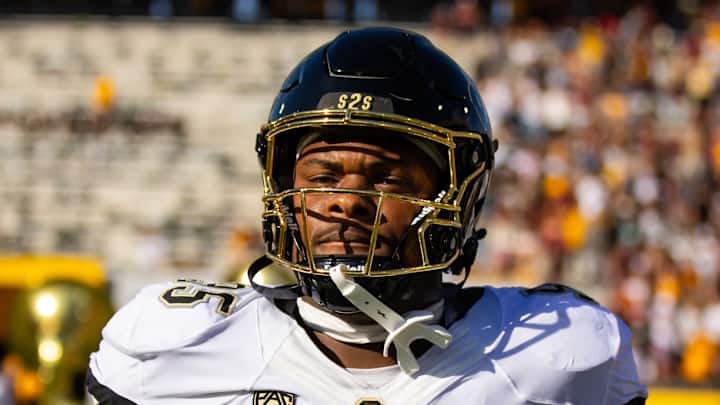 Deion Sanders Suspends Former FSU Football Transfer From Colorado Buffaloes Deion Sanders Suspends Former FSU Football Transfer From Colorado Buffaloes