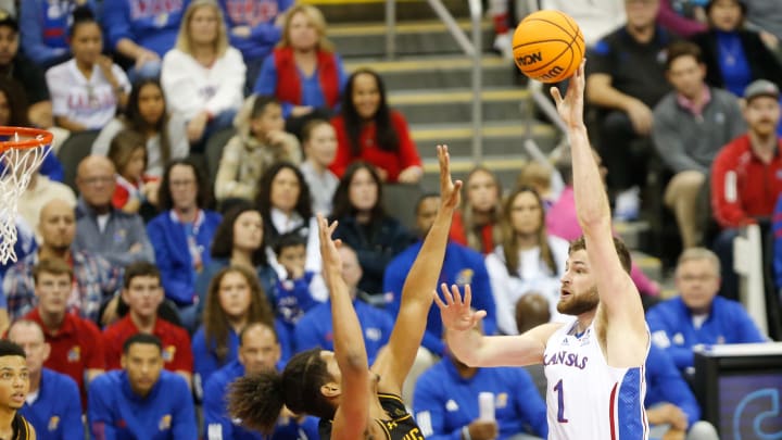 Know Your Foe: Kansas Basketball Know Your Foe: Kansas Basketball