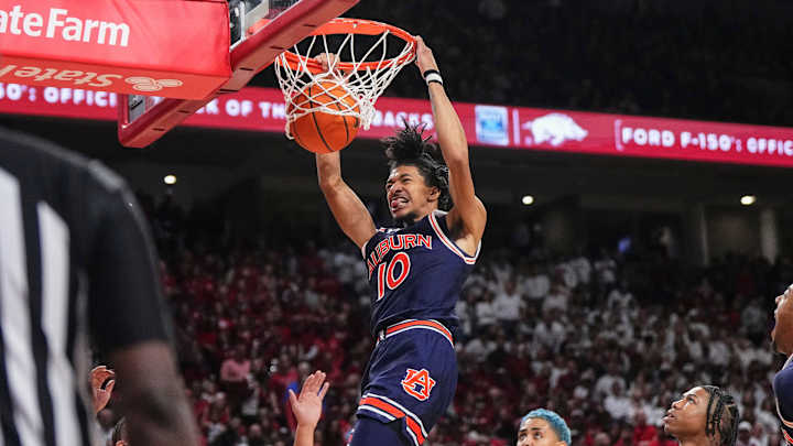 Takeaways: No. 25 Auburn basketball demolishes Arkansas 83-51 Takeaways: No. 25 Auburn basketball demolishes Arkansas 83-51