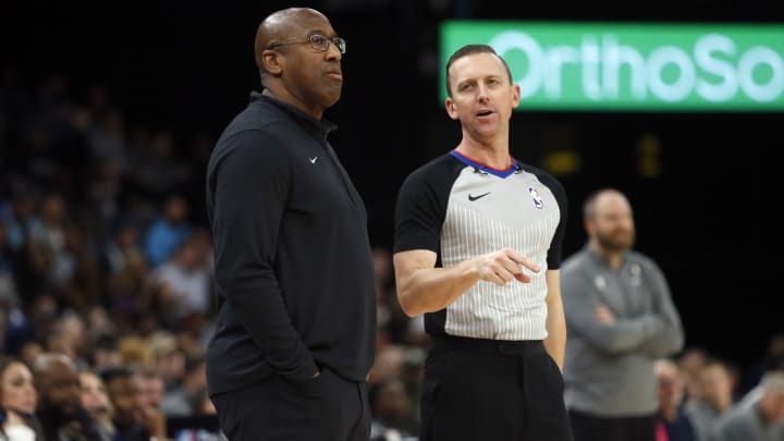 Kings HC Mike Brown on Recent Trade Rumors: ‘It’s Part of Our Business' Kings HC Mike Brown on Recent Trade Rumors: ‘It’s Part of Our Business'