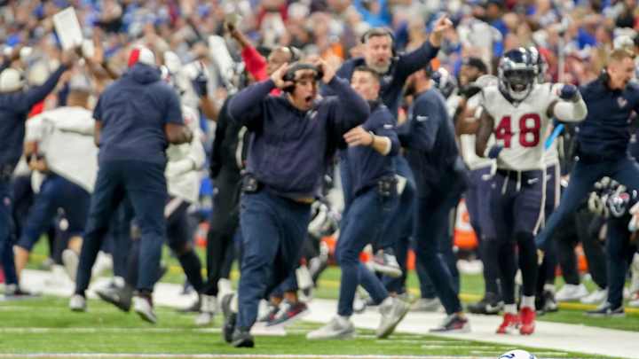 Notebook: Key Observations From Texans Playoff-Clinching Win Over Colts