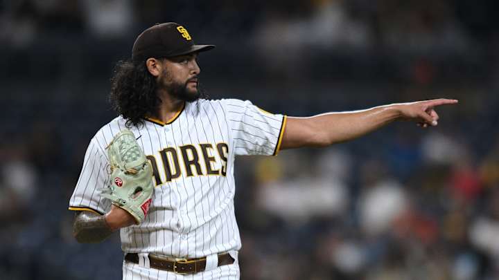 Former Padres Pitcher Signs Free Agent Contract With New York Mets Former Padres Pitcher Signs Free Agent Contract With New York Mets